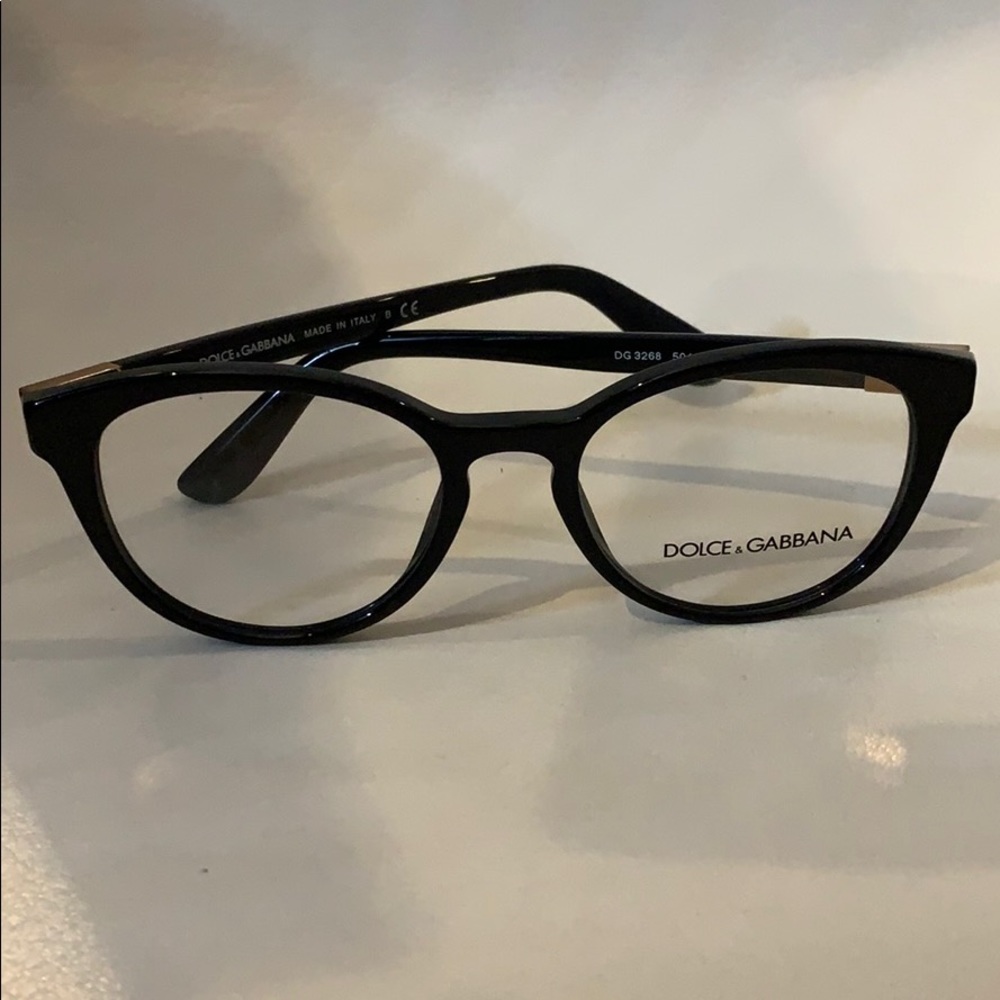 New Women’s Dolce&Gabbana Eyeglasses - Picture 3 of 6